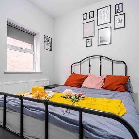 Modern Flat In Moseley With Free Parking Daire Birmingham Dış mekan fotoğraf