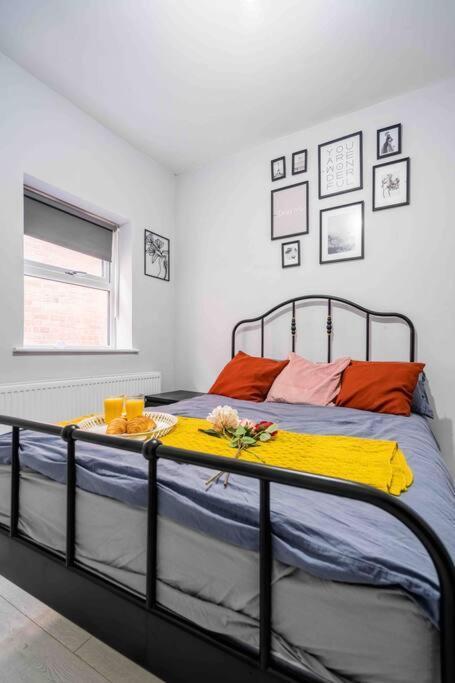Modern Flat In Moseley With Free Parking Daire Birmingham Dış mekan fotoğraf